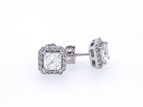 0.80 Ct Diamond Earring in 14K White Gold