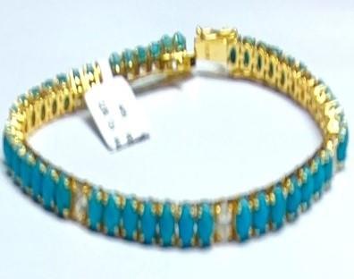 7.8 Cts Turquoise & Oval Shape 0.80 cts Diamond 14Kt Yellow gold Tennis Bracelet